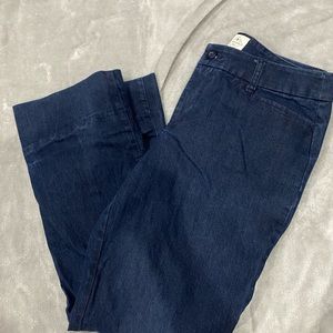 Ladies St. John’s bay jeans 10P